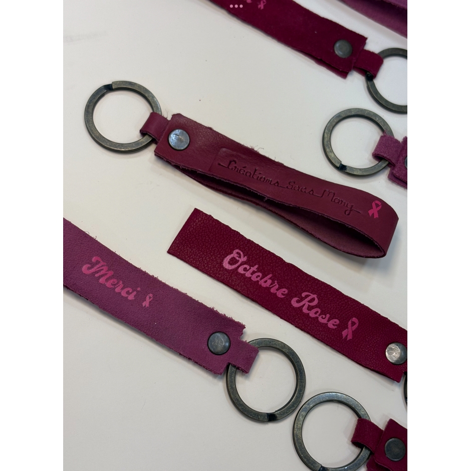 Porte clés Octobre rose